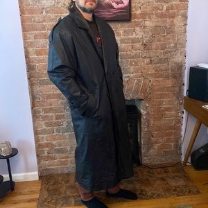 Phase 2 Men’s black Leather Trench coat with removable fur-like liner